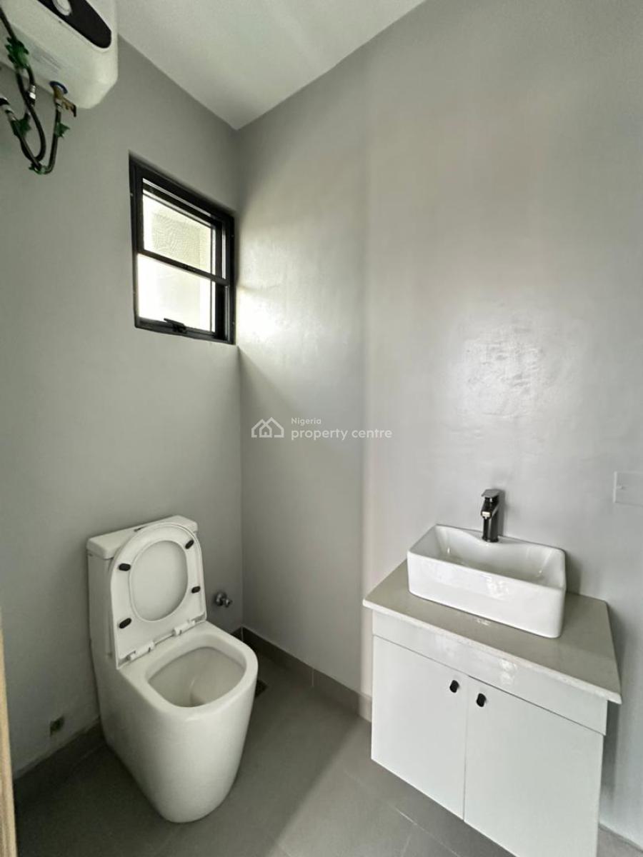Cozy 4 Bedroom Maisonette with Bq, Swimming Pool and Elevator, Lekki Phase 1, Lekki, Lagos, House for Rent