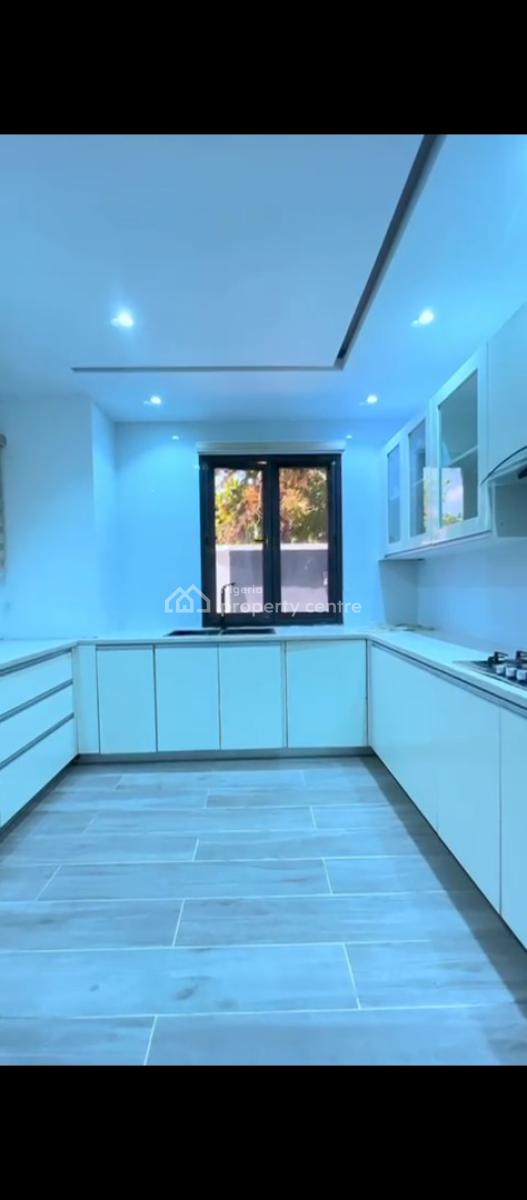 Exclusive Fully Furnished 2 Bedroom Flat with  a Bq, Ikoyi, Lagos, Flat / Apartment for Rent