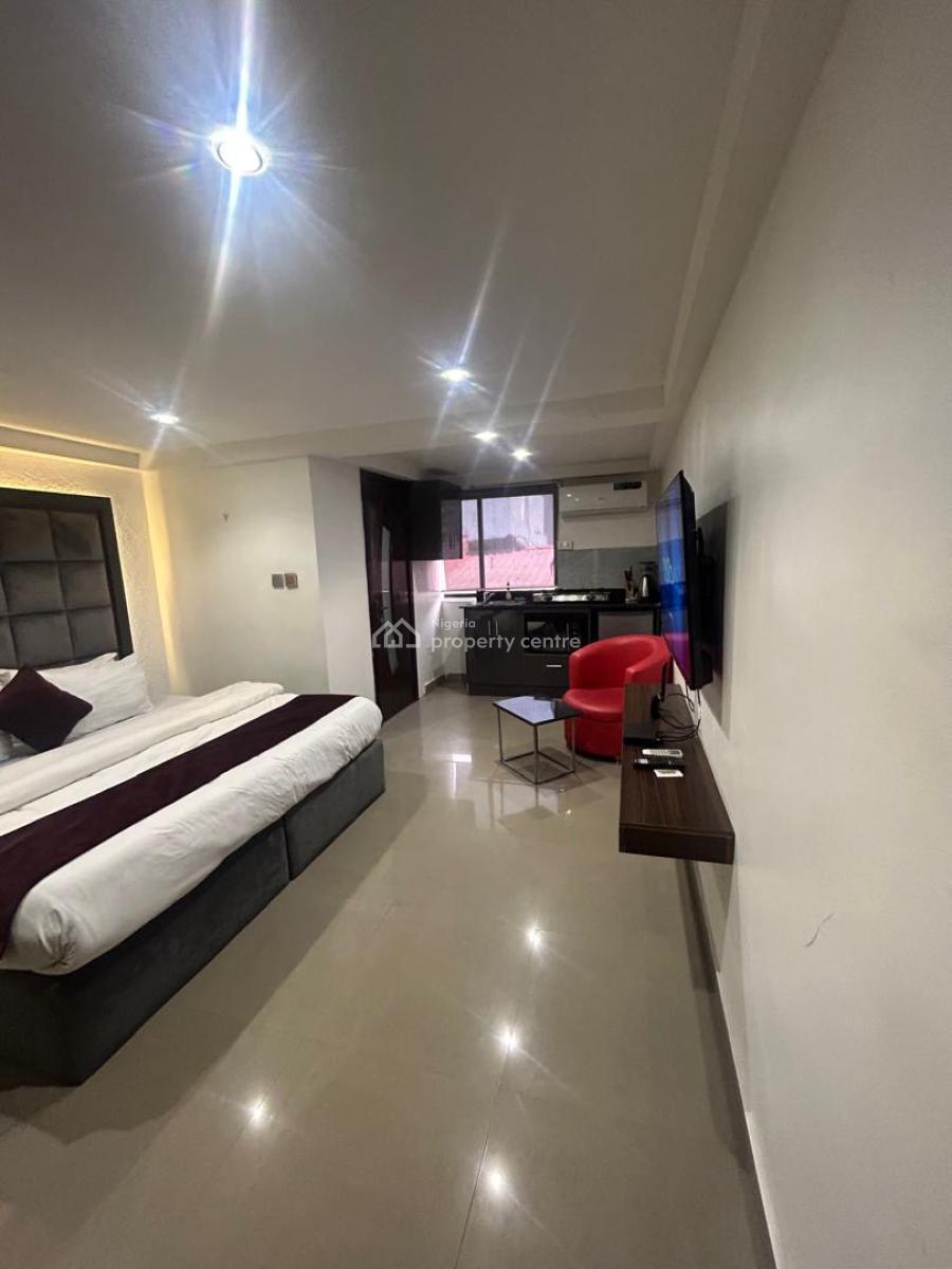 Serviced and Fully Furnished Studio Apartment, Victoria Island (vi), Lagos, Self Contain (single Rooms) for Rent