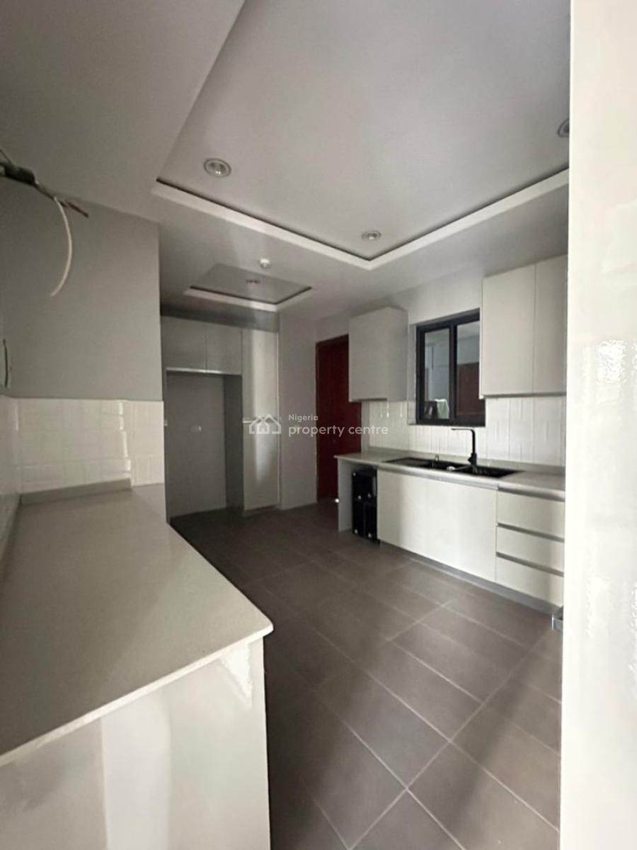 Cozy 4 Bedroom Maisonette with Bq, Swimming Pool and Elevator, Lekki Phase 1, Lekki, Lagos, House for Sale