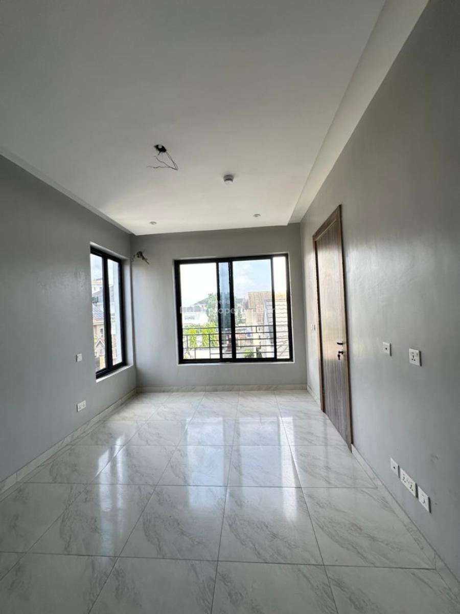 Cozy 4 Bedroom Maisonette with Bq, Swimming Pool and Elevator, Lekki Phase 1, Lekki, Lagos, House for Sale