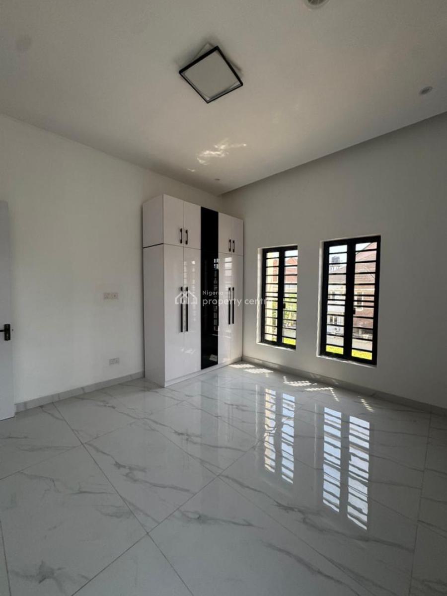 Elegant 5-bedroom Detached Home Offers The Ultimate Blend of Luxury, Osapa, Lekki, Lagos, Detached Duplex for Sale