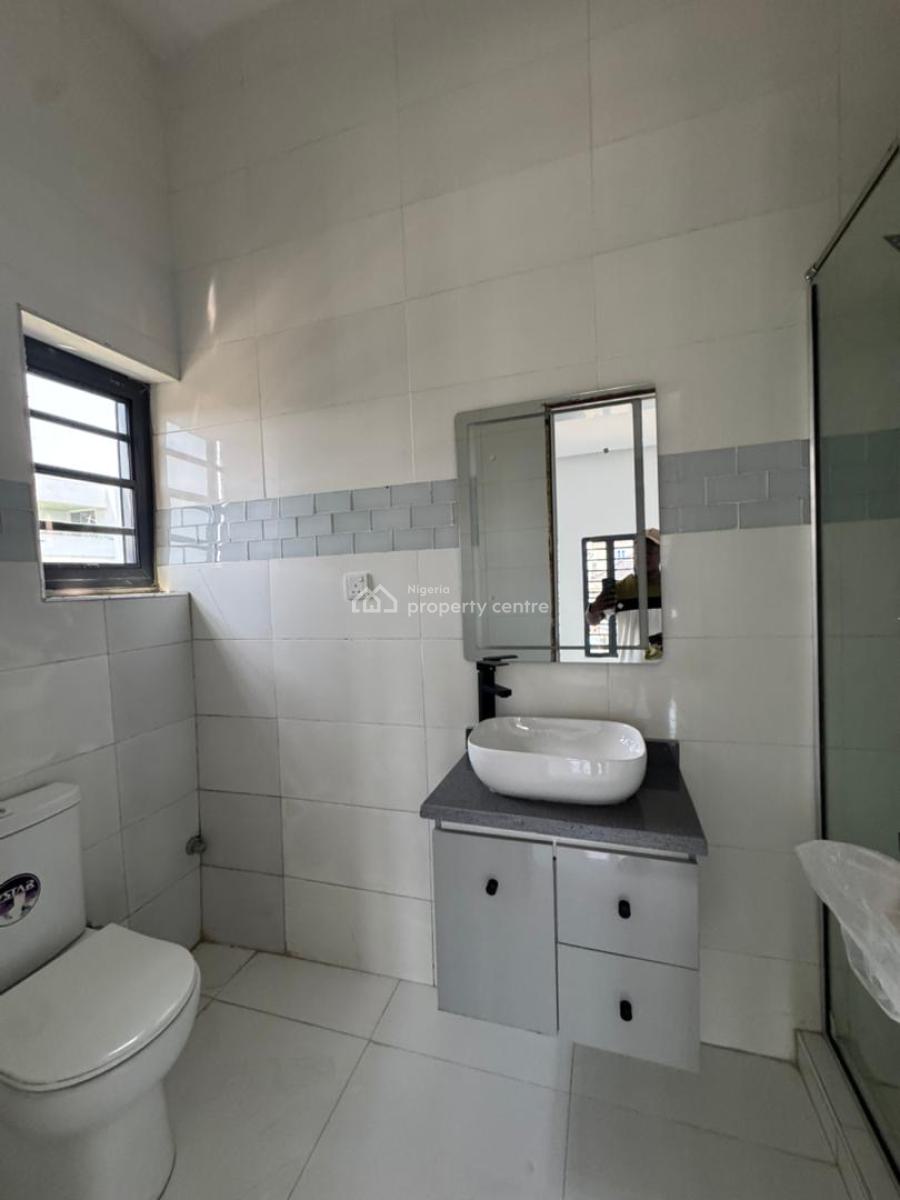 Elegant 5-bedroom Detached Home Offers The Ultimate Blend of Luxury, Osapa, Lekki, Lagos, Detached Duplex for Sale