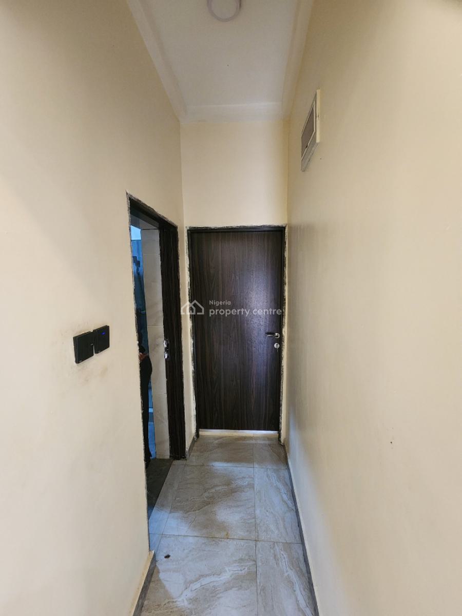 Luxury One Bedroom Block of Flat, News Engineering, Dawaki, Gwarinpa, Abuja, Flat / Apartment for Rent