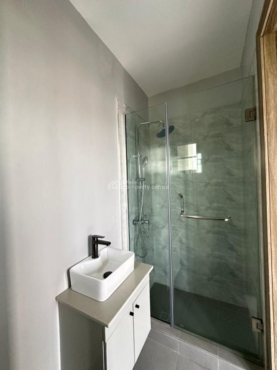 Cozy 4 Bedroom Maisonette with Bq Swimming Pool &elevator, Lekki Phase 1, Lekki, Lagos, Flat / Apartment for Sale