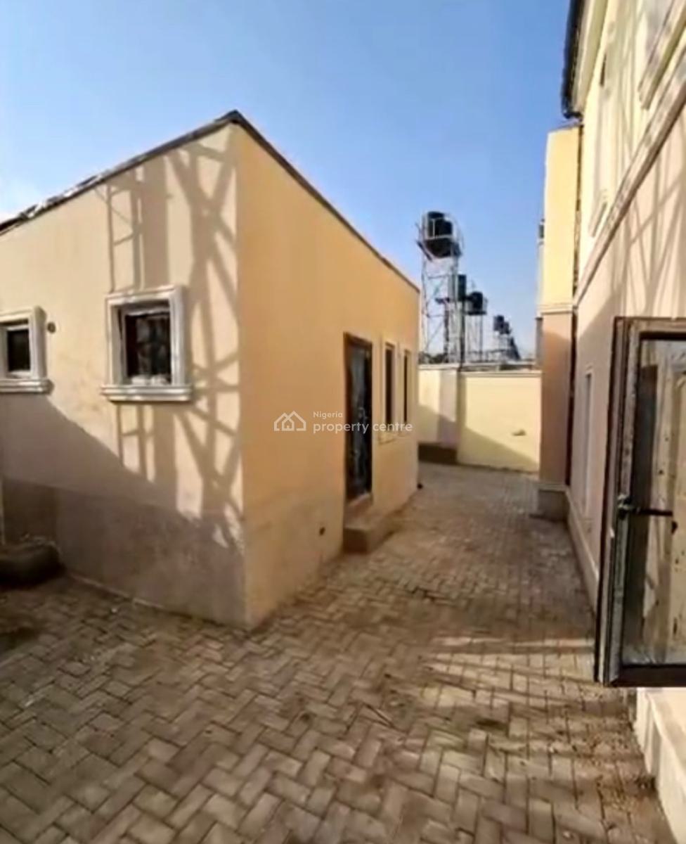 Luxurious Spacious 5 Bedroom En-suite Duplex +bq+ Security House, Navel Valley Estate, Asokoro District, Abuja, Semi-detached Duplex for Sale