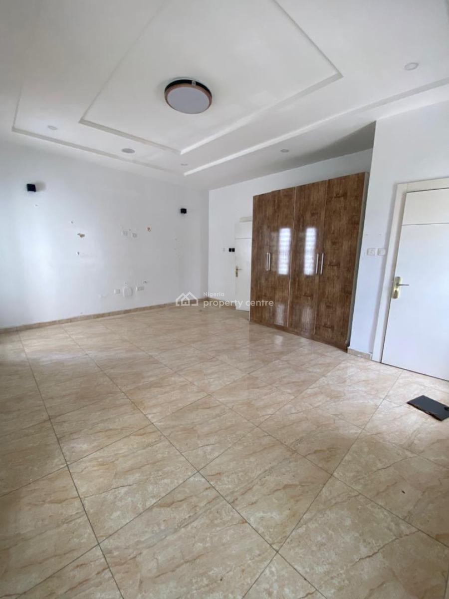 Standard and Massive Master Bedroom, Lekki Conservation Off Orchid Road, Lekki, Lagos, Self Contain (single Rooms) for Rent