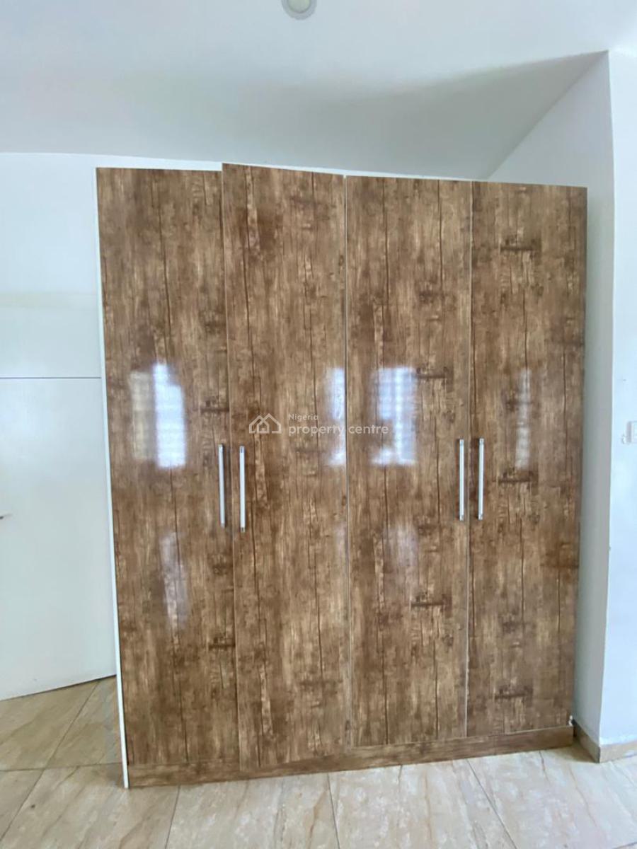 Standard and Massive Master Bedroom, Lekki Conservation Off Orchid Road, Lekki, Lagos, Self Contain (single Rooms) for Rent