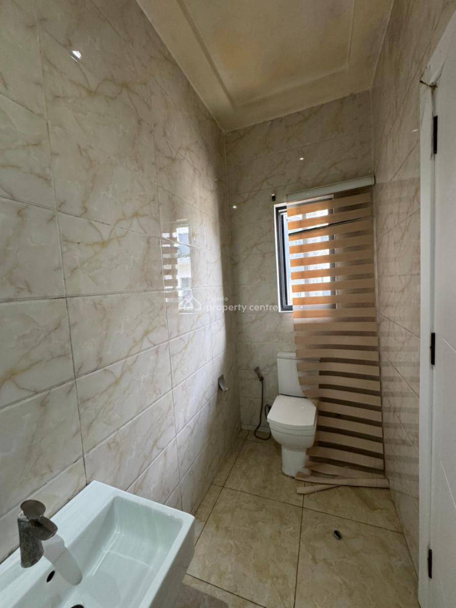 4 Bedroom Terrace Duplex with a Penthouse and Bq, Lekki Phase 1, Lekki, Lagos, Terraced Duplex for Rent