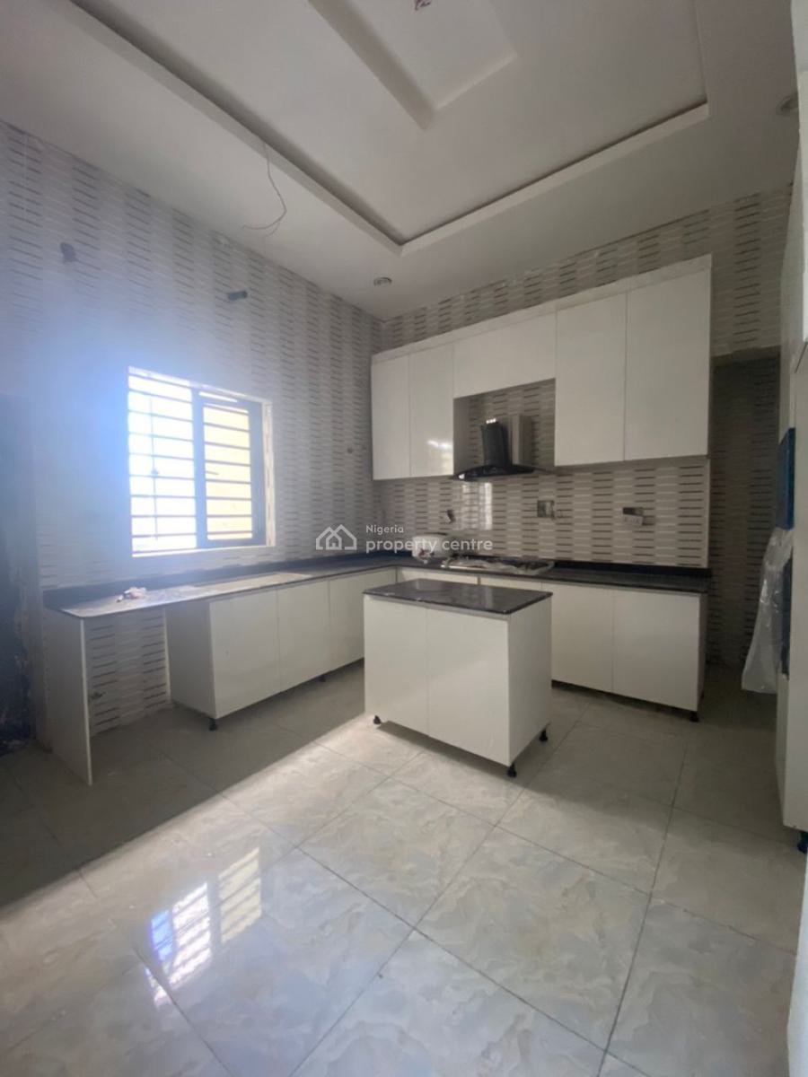 5 Bedroom Fully Detached Duplex with Bq, Orchid Road, Lekki, Lagos, Detached Duplex for Sale