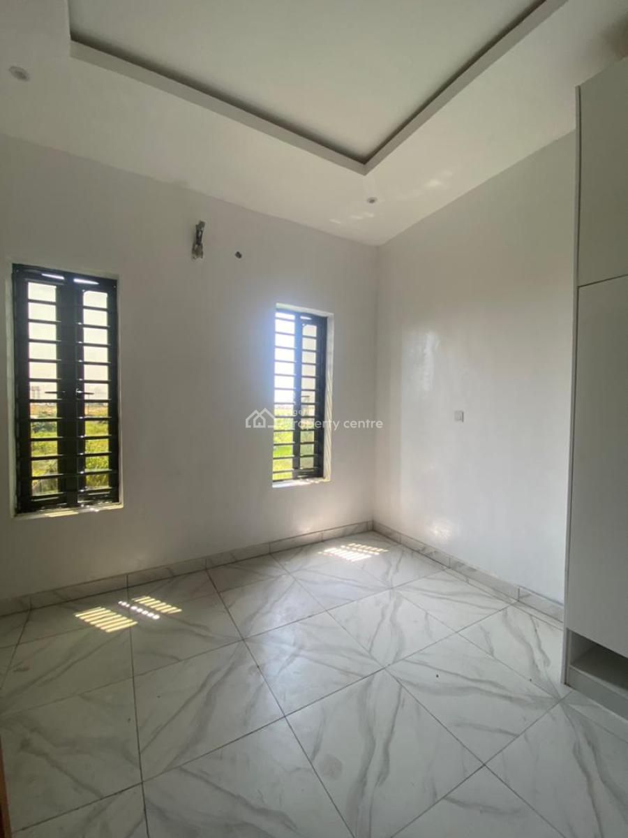 5 Bedroom Fully Detached Duplex with Bq, Orchid Road, Lekki, Lagos, Detached Duplex for Sale