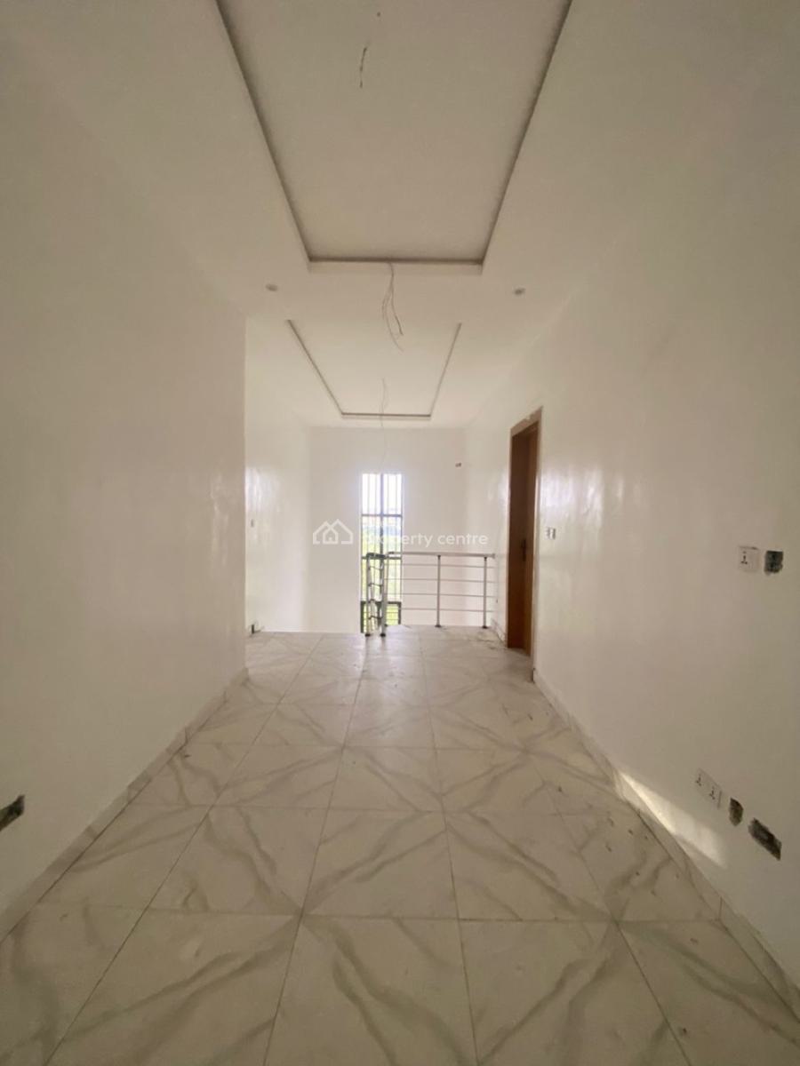 5 Bedroom Fully Detached Duplex with Bq, Orchid Road, Lekki, Lagos, Detached Duplex for Sale