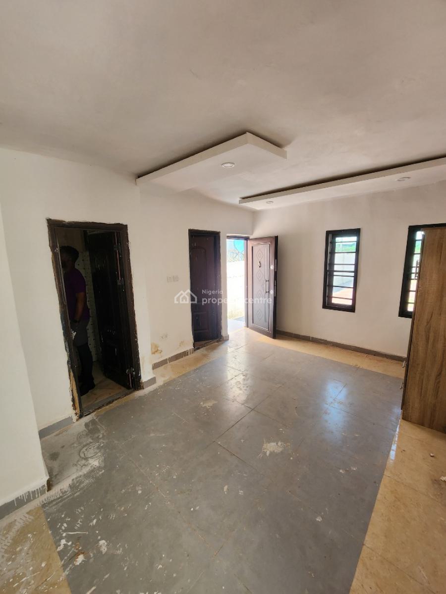 Luxury Self Contain, News Engineering Dawaki, Dawaki, Gwarinpa, Abuja, Self Contain (single Rooms) for Rent