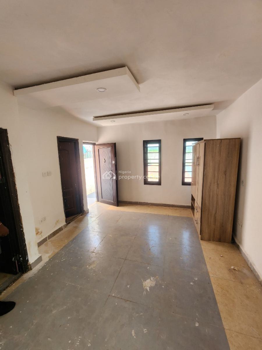 Luxury Self Contain, News Engineering Dawaki, Dawaki, Gwarinpa, Abuja, Self Contain (single Rooms) for Rent