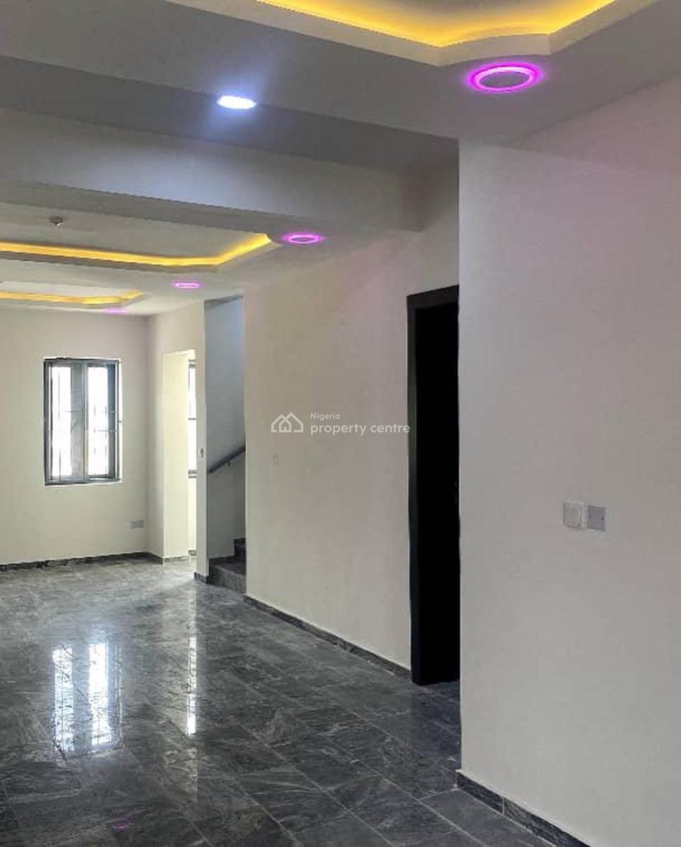 Lovely 4 Bedroom Terrace Duplex with Bq, Chevron, Lekki, Lagos, Terraced Duplex for Sale