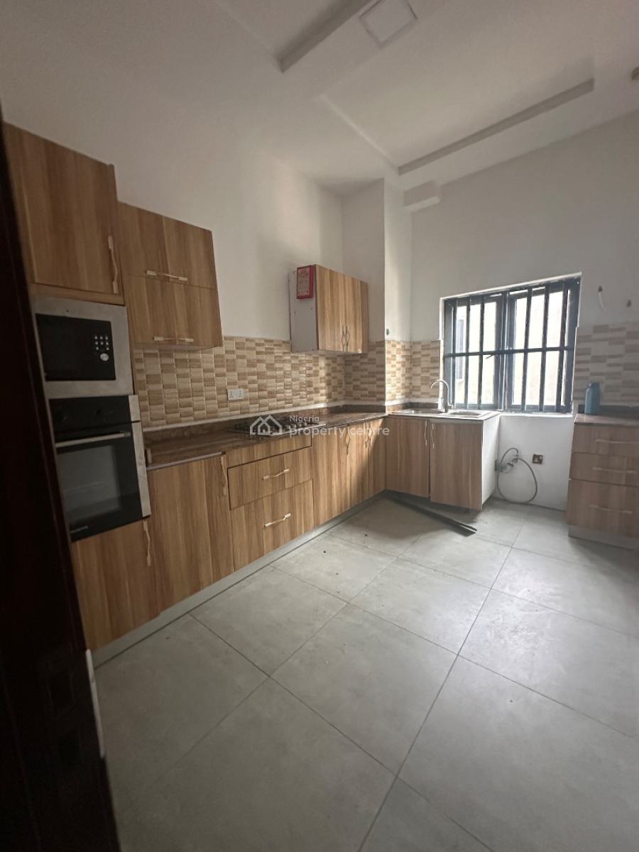 1 Bedroom Flat, Off Chisco, Ikate Elegushi, Lekki, Lagos, Mini Flat (room and Parlour) for Rent