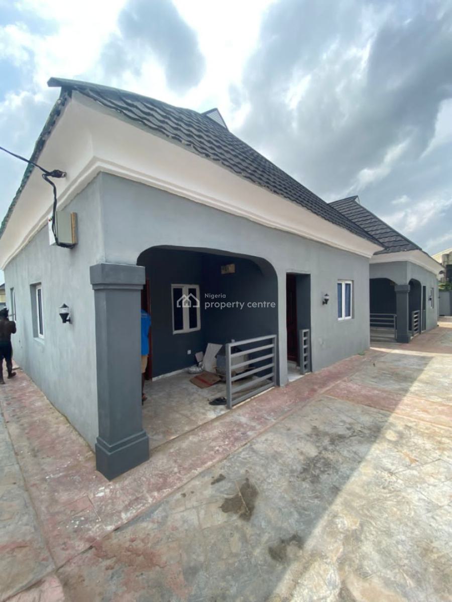 Newly Built 1 Bedroom Flat with Modern Facilities, Elewuro, Ojurin, Akobo, Ibadan, Oyo, Mini Flat (room and Parlour) for Rent