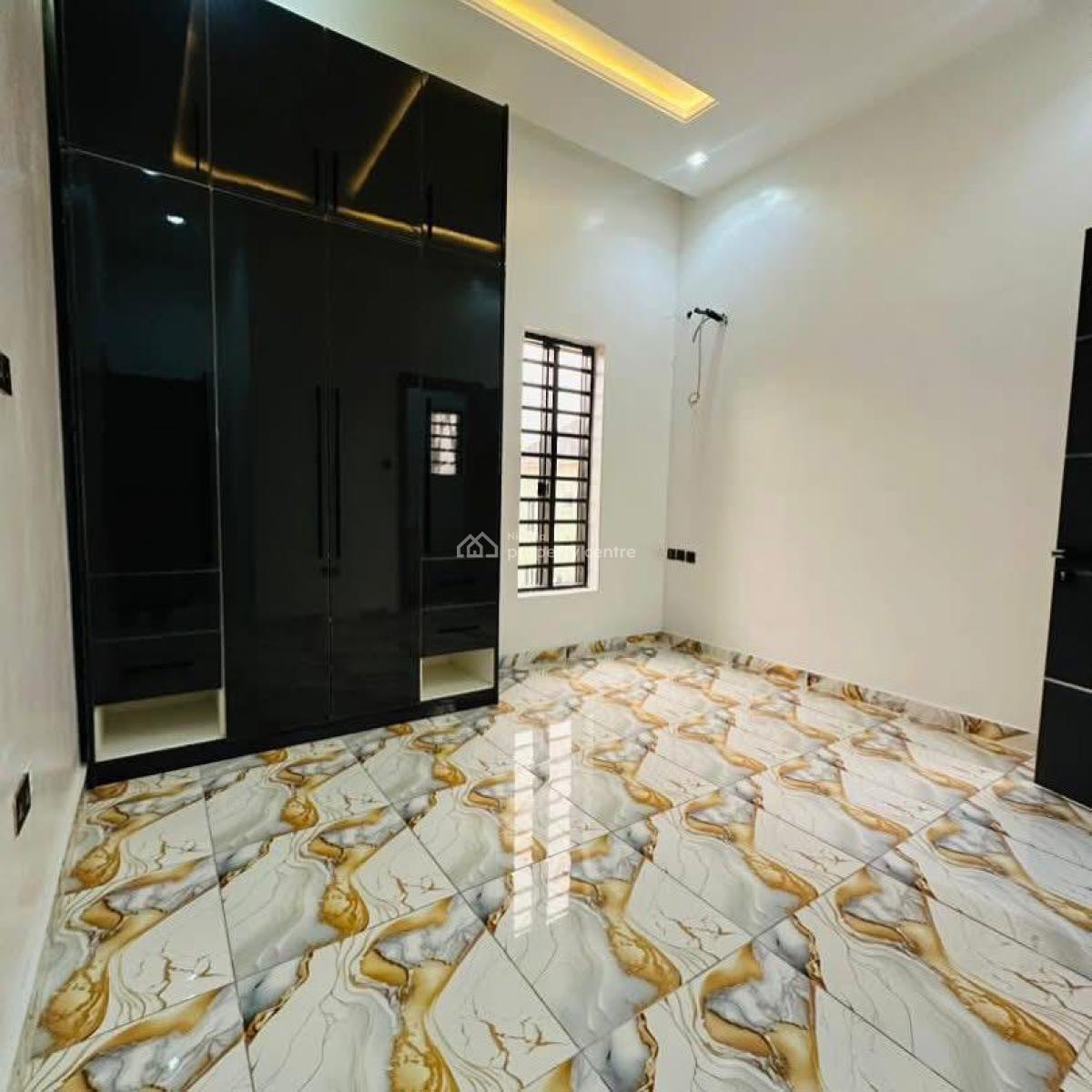 Perfectly & Spaciously Built 5 Bedroom Detached Duplex, Gbagada, Lagos, Detached Duplex for Sale