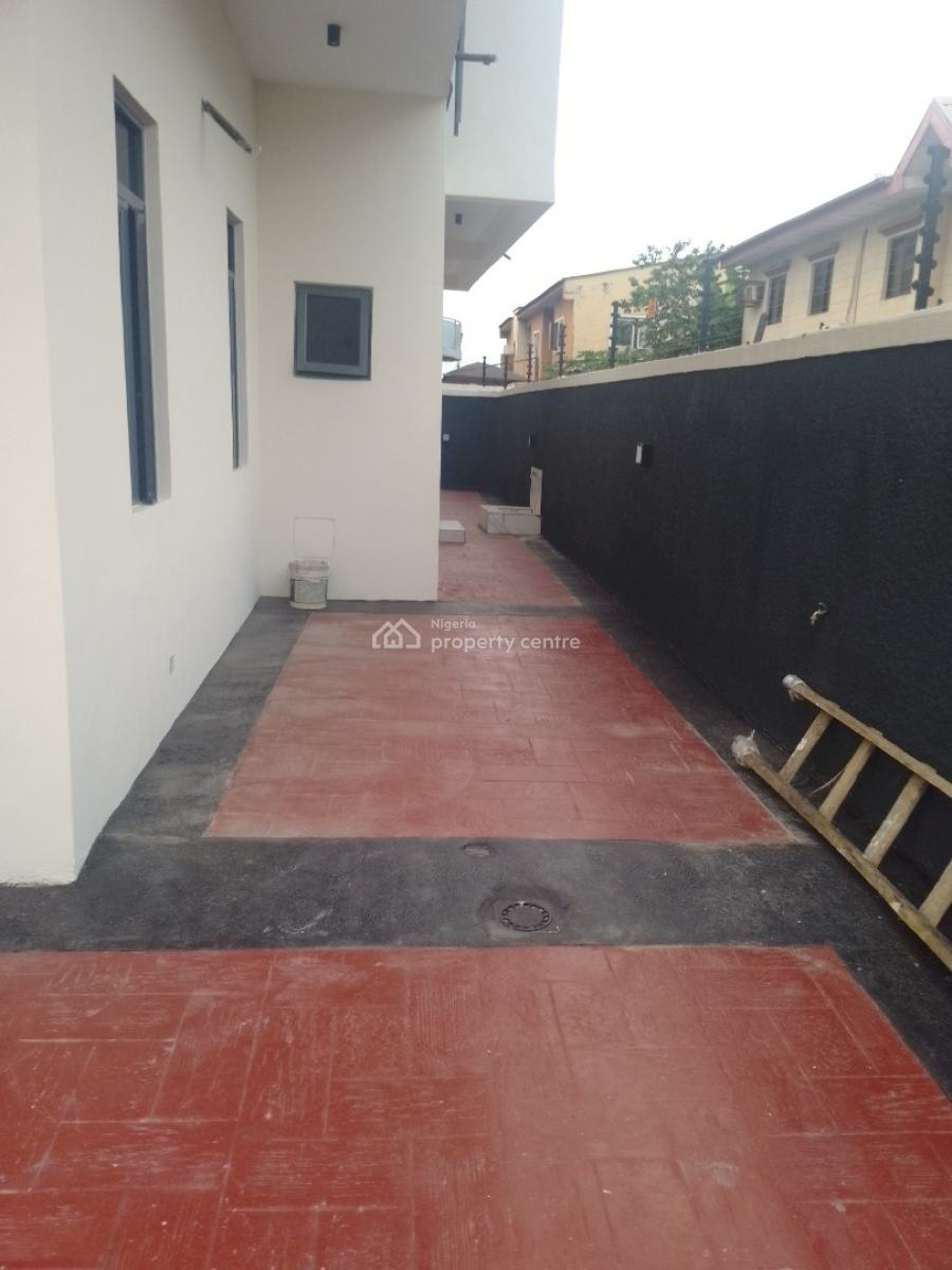 Pay a Packing 4 Bedroom Semi-detached Duplex, Gra Phase 1, Magodo, Lagos, Semi-detached Duplex for Sale