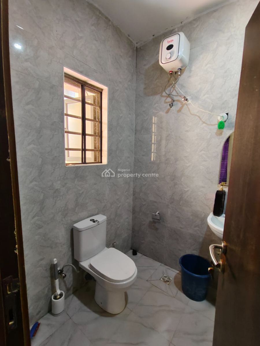 2 Bedrooms Apartment, Ikota Mobile Road, Ajah, Lagos, Flat / Apartment for Rent