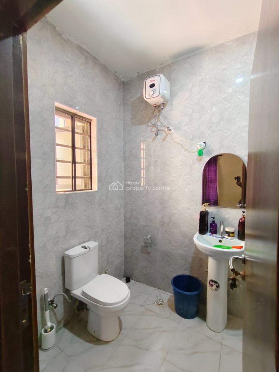 2 Bedrooms Apartment, Ikota Mobile Road, Ajah, Lagos, Flat / Apartment for Rent