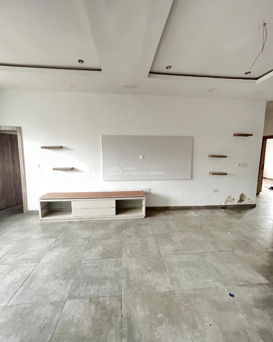 Stunning 2 Bedroom Apartment with Swimming Pool, Chevron, Lekki, Lagos, Block of Flats for Sale