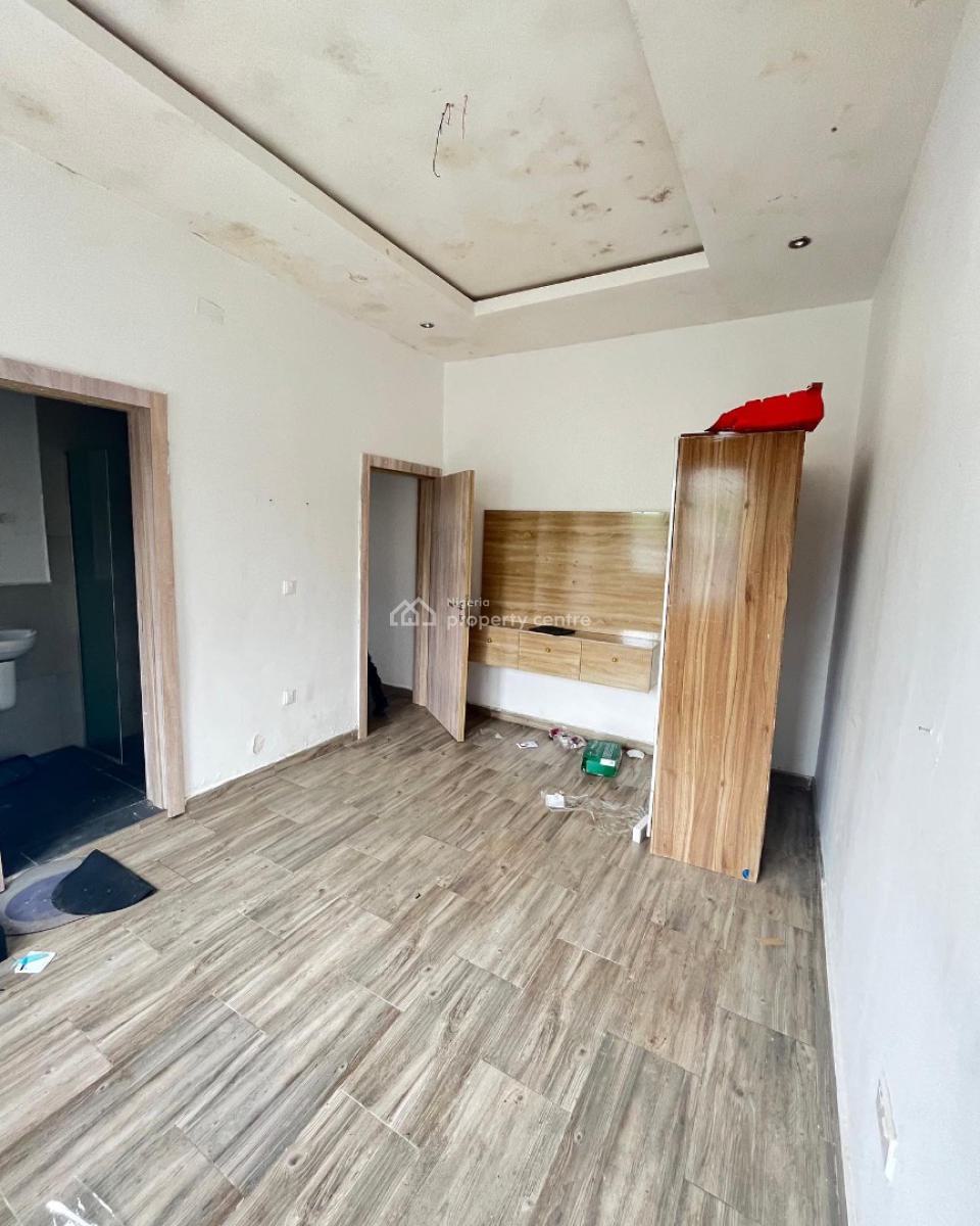 Stunning 2 Bedroom Apartment with Swimming Pool, Chevron, Lekki, Lagos, Block of Flats for Sale