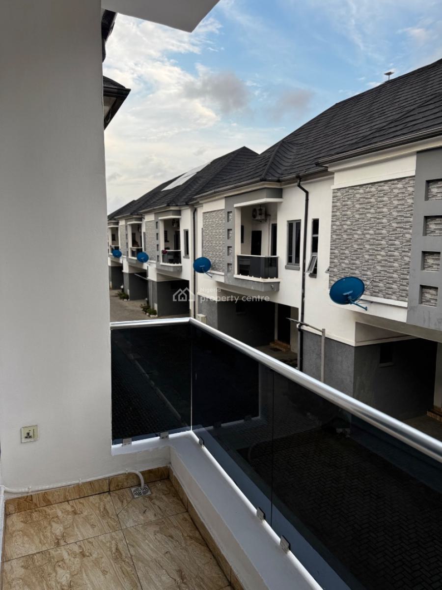 3 Bedroom Luxury Apartment, Dpkay District Estate, Orchid Road, Lekki, Lagos, House Short Let