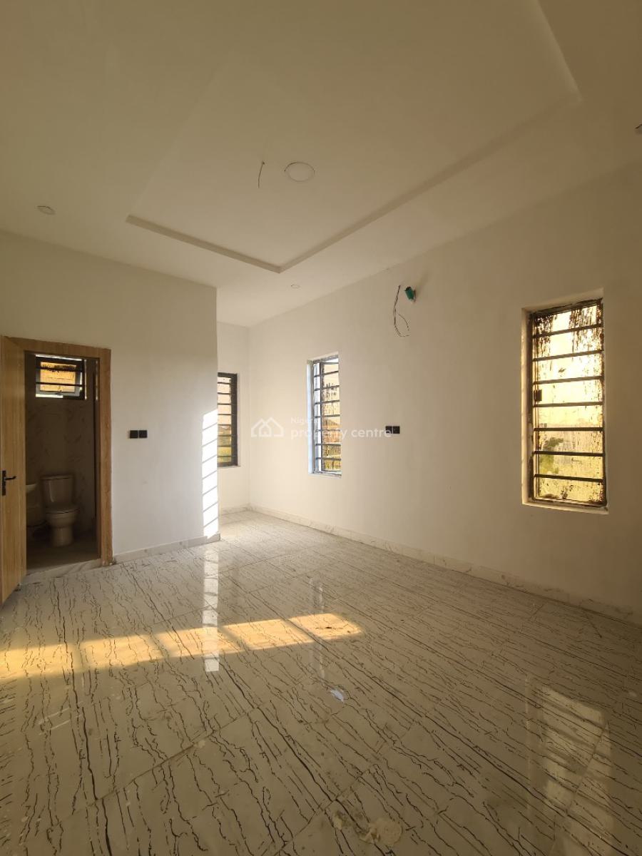 4 Bedrooms Terrace Duplex with Bq in a Minicourt, Abraham Adesanya, Ajah, Lagos, Terraced Duplex for Rent