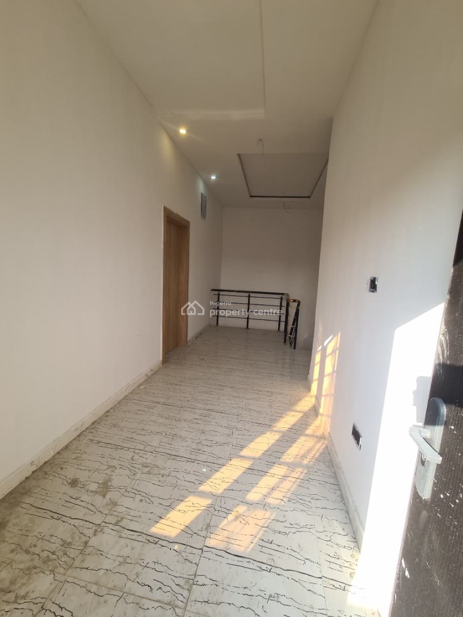 4 Bedrooms Terrace Duplex with Bq in a Minicourt, Abraham Adesanya, Ajah, Lagos, Terraced Duplex for Rent