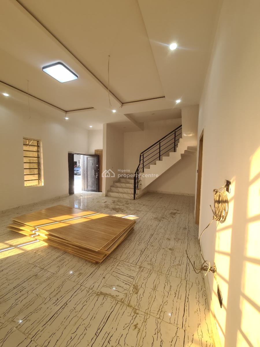 4 Bedrooms Terrace Duplex with Bq in a Minicourt, Abraham Adesanya, Ajah, Lagos, Terraced Duplex for Rent