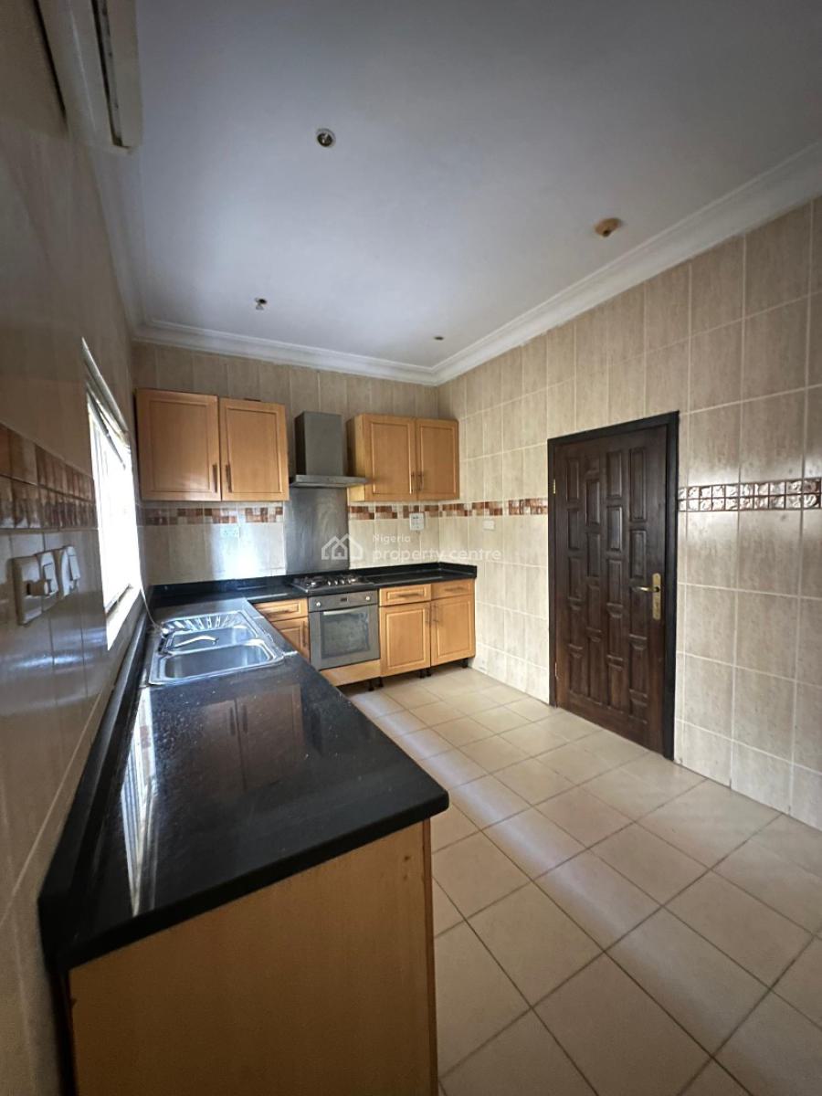 2 Units of 3 Bedroom Apartment with Bq, Lekki Phase 1, Lekki, Lagos, Flat / Apartment for Rent