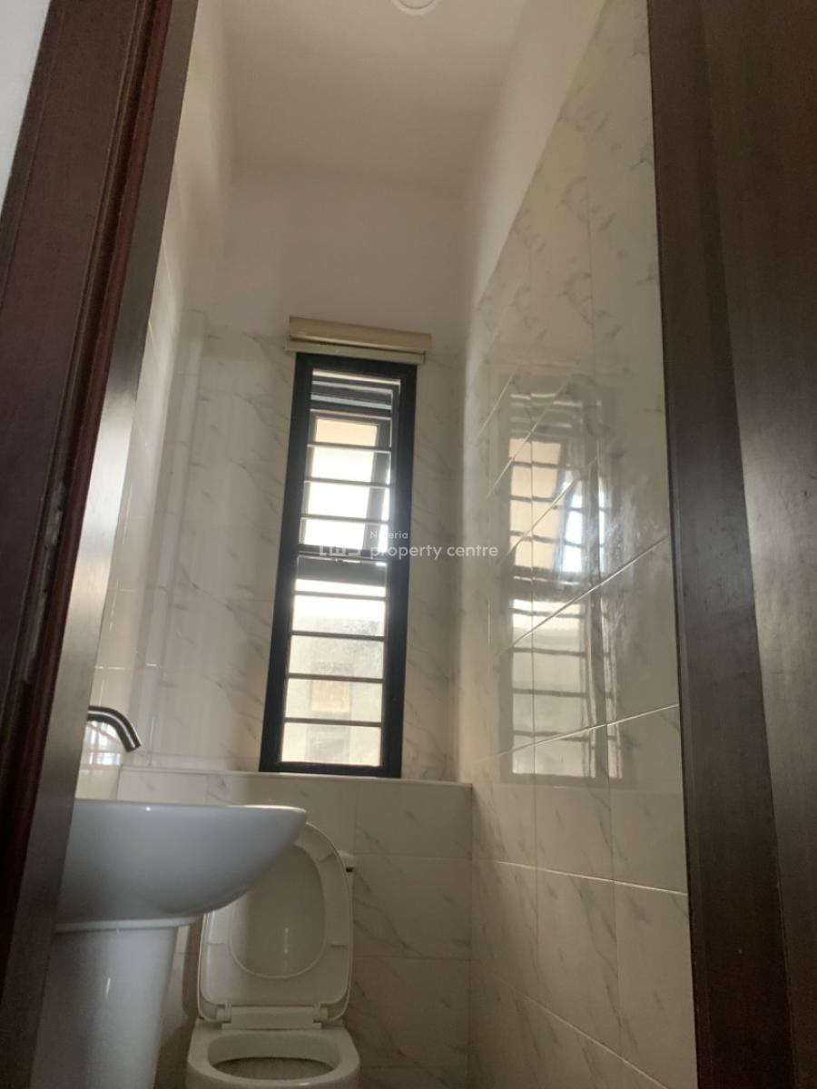 Luxury and Well Maintained Mini Flat Apartment, Crystabel Gardens Orchid Road, Lekki Expressway, Lekki, Lagos, Mini Flat (room and Parlour) Short Let