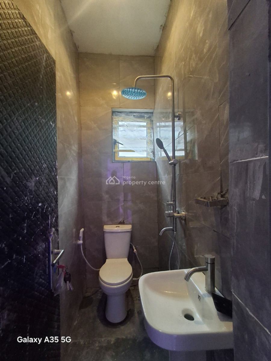 New Upstairs 2 Bedroom Flat, Goodnews, Ajah, Lagos, Flat / Apartment for Rent