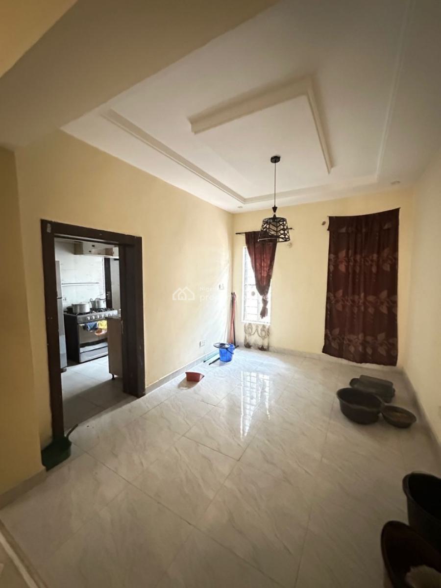 2 Bedroom Flat Apartment, Gra, Ikota, Lekki, Lagos, Flat / Apartment for Rent