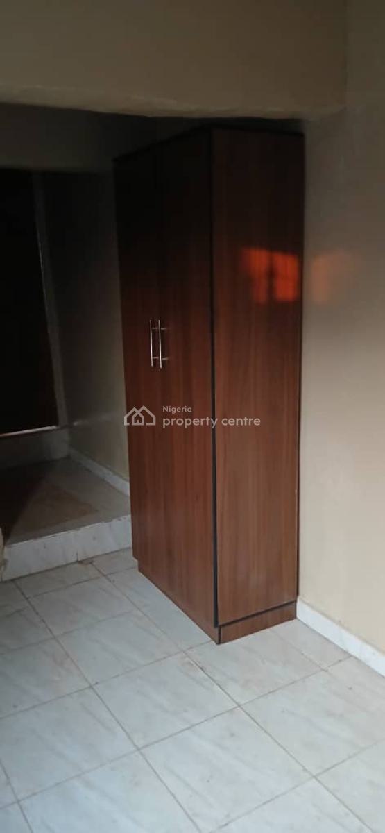 a  Nice  Mini Flat, Gra Phase 1, Magodo, Lagos, Mini Flat (room and Parlour) for Rent