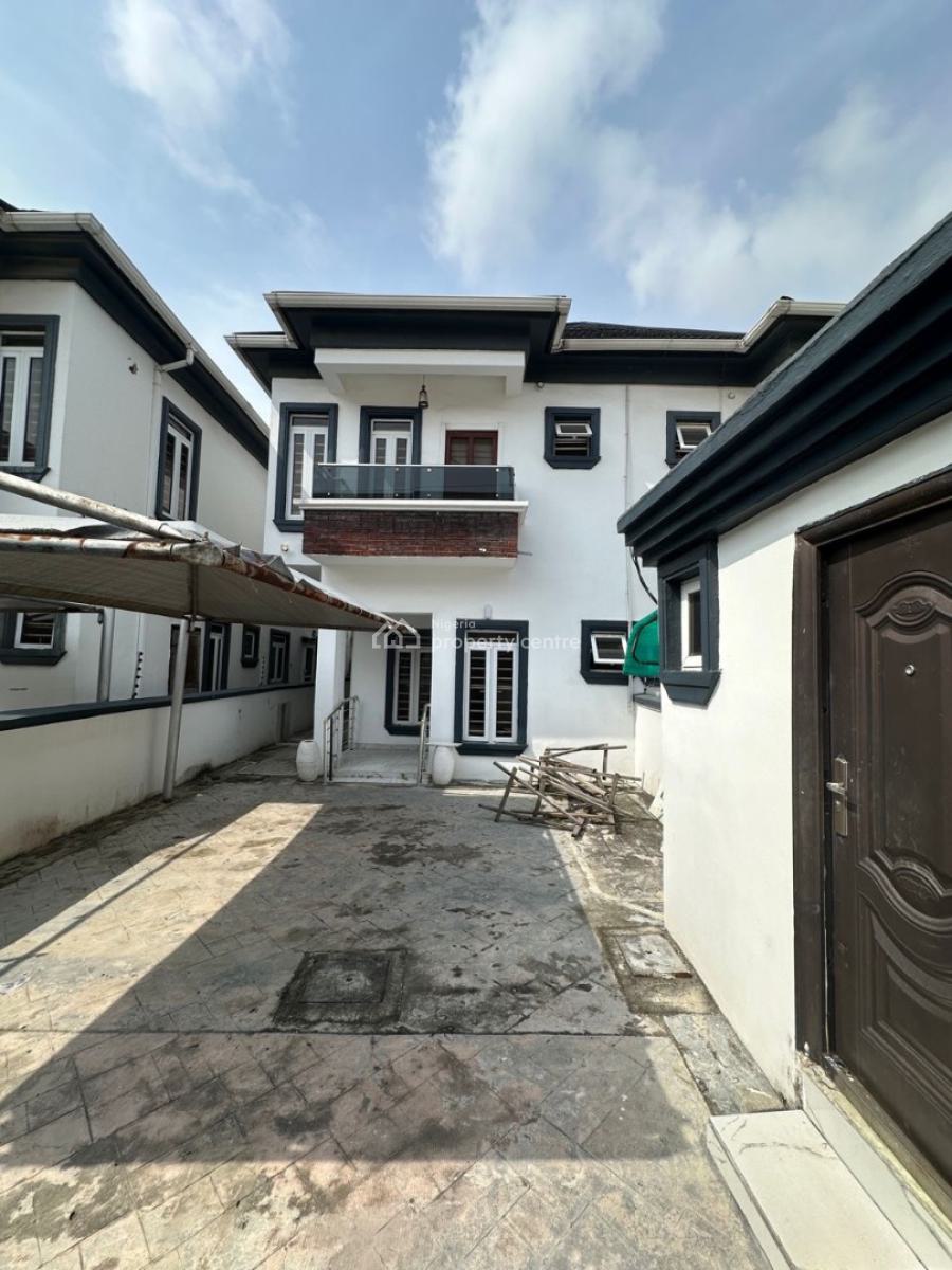 4 Bedroom Self-serviced Semi-detached Duplex with 1 Room Bq, Ilaje, Ajah, Lagos, Semi-detached Duplex for Rent