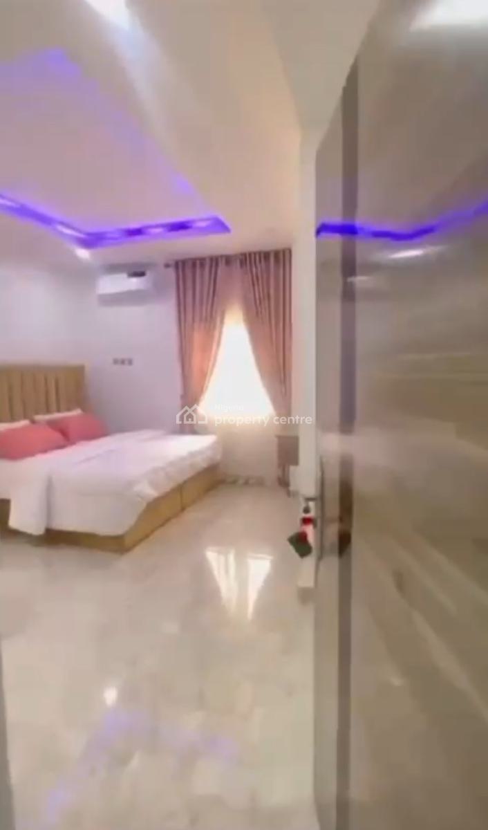 Luxury Furnished 3 Bedroom Flat,  Tarred Rd, Inside Fha By Coza(tarred Rd), Guzape District, Abuja, Flat / Apartment for Rent