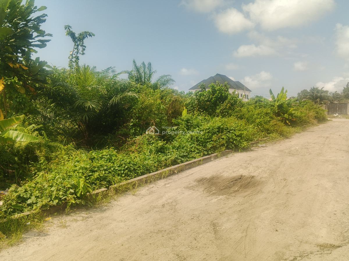 986 Sq Mts Partly Fenced Plot of Land, Block 5c, Lekki Phase 2, Lekki, Lagos, Residential Land for Sale