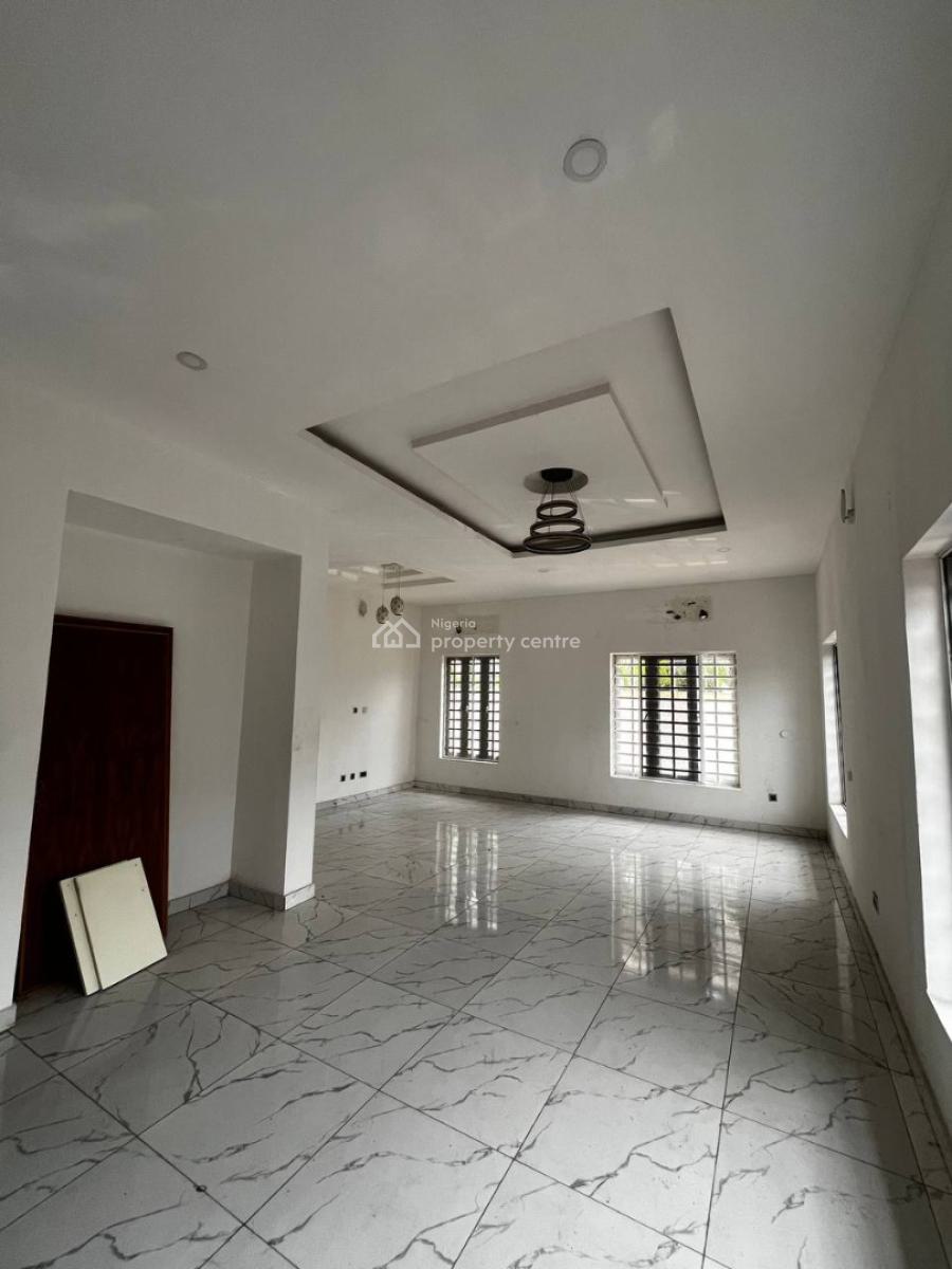 3 Bedroom Apartment with Bq in a Secured Environment, Victoria Island (vi), Lagos, Flat / Apartment for Rent