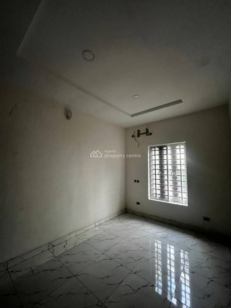 3 Bedroom Apartment with Bq in a Secured Environment, Victoria Island (vi), Lagos, Flat / Apartment for Rent