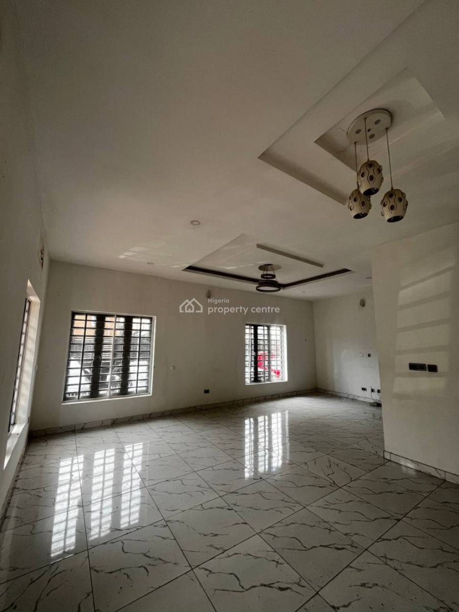 3 Bedroom Apartment with Bq in a Secured Environment, Victoria Island (vi), Lagos, Flat / Apartment for Rent