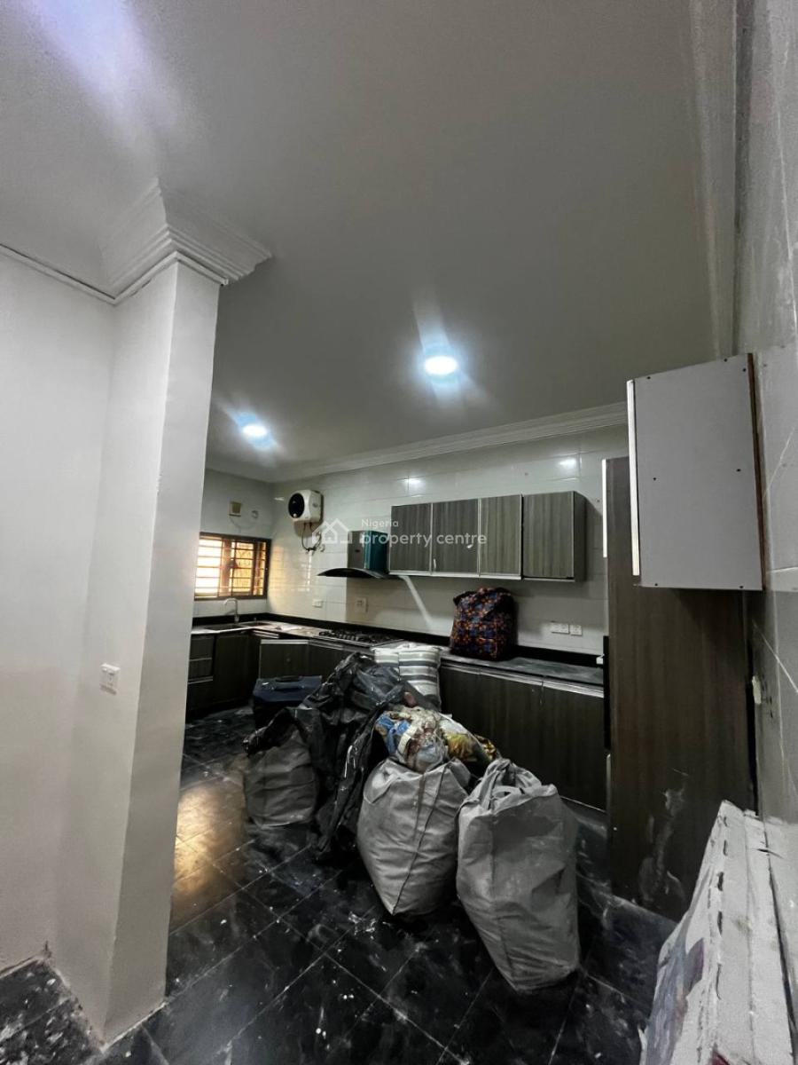 4 Bedroom Terrace with Bq (self Serviced), Victoria Island (vi), Lagos, Terraced Duplex for Rent