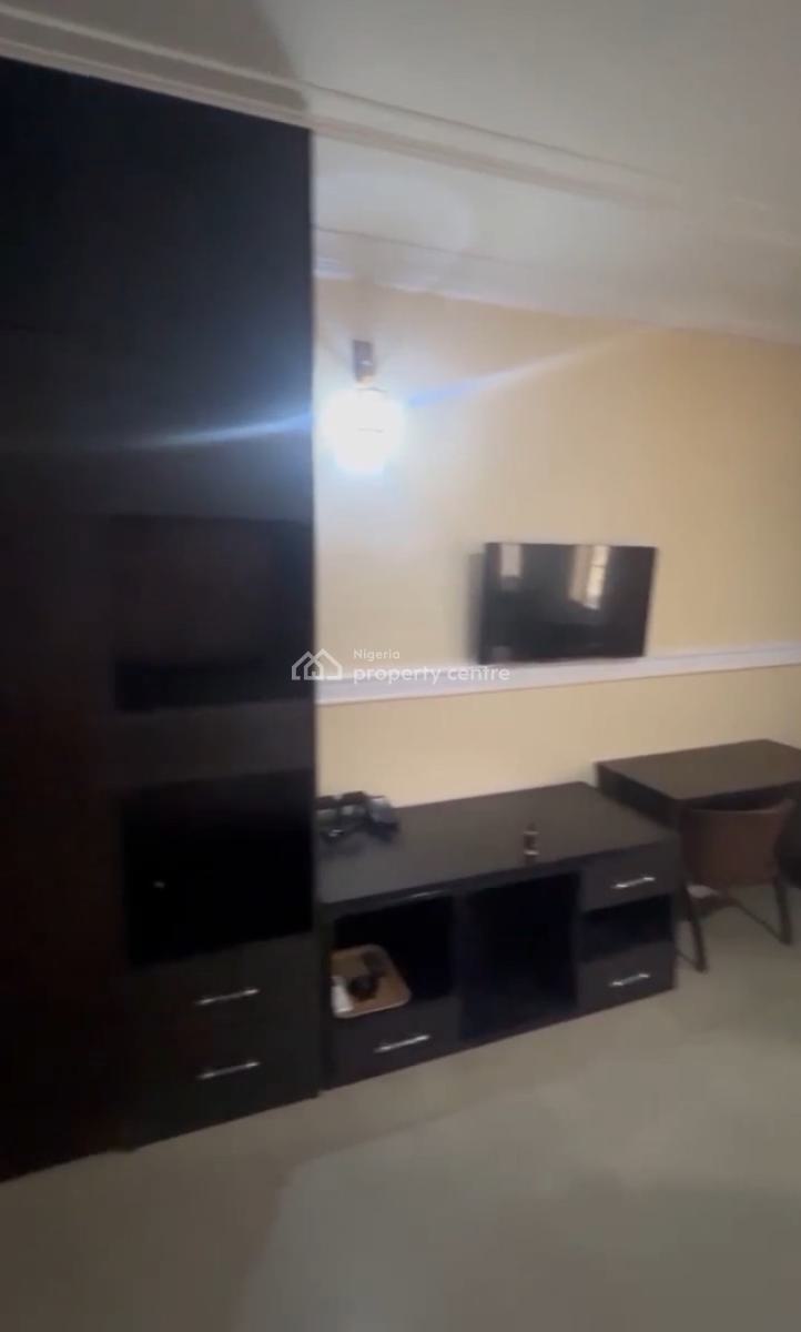 24 Room Fully Furnished & Functional Hotel, with Swimming Pool,restaurant, Tarred Rd, Katampe Extension, Katampe, Abuja, Hotel / Guest House for Rent