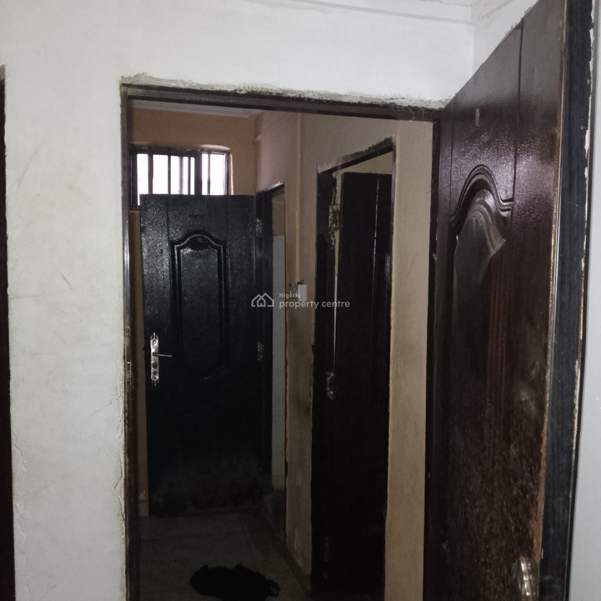 a Nice Mini Flat - Downstairs, Greenville Estate, Badore. Ajah., Ajah, Lagos, Mini Flat (room and Parlour) for Rent