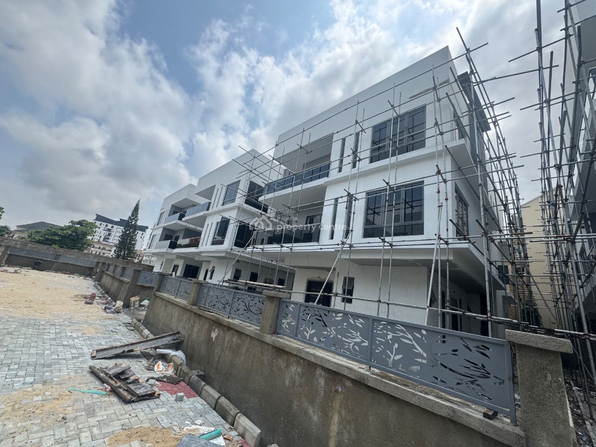 an Executive 6 Bedroom Fully Detached House, Ikoyi, Lagos, Detached Duplex for Sale