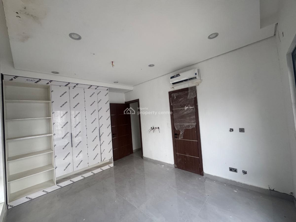 an Executive 6 Bedroom Fully Detached House, Ikoyi, Lagos, Detached Duplex for Sale