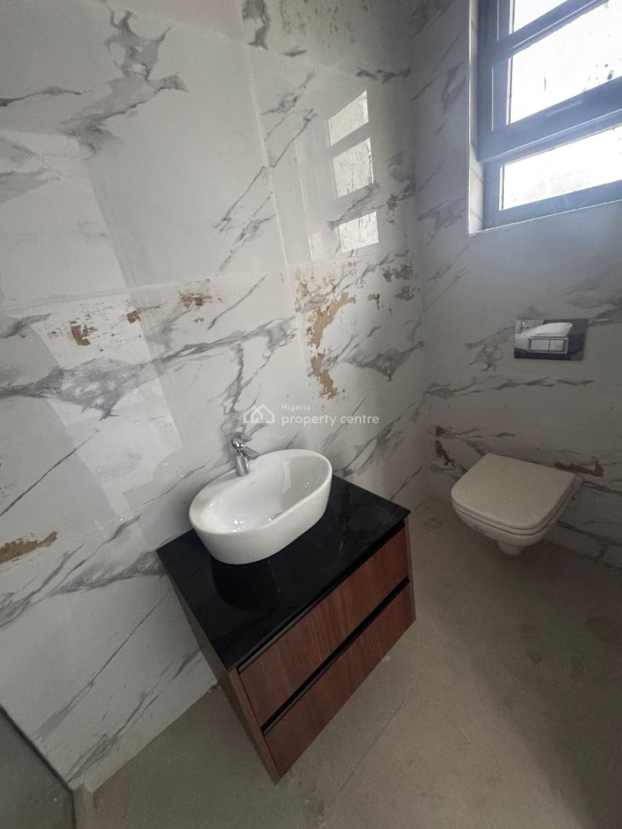 an Executive 6 Bedroom Fully Detached House, Ikoyi, Lagos, Detached Duplex for Sale
