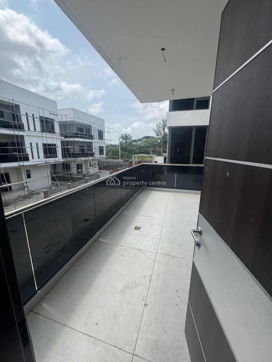 an Executive 6 Bedroom Fully Detached House, Ikoyi, Lagos, Detached Duplex for Sale