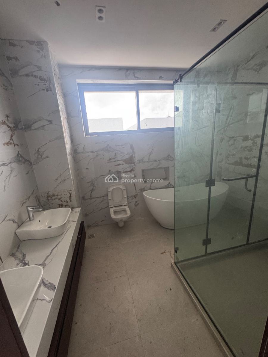 an Executive 6 Bedroom Fully Detached House, Ikoyi, Lagos, Detached Duplex for Sale